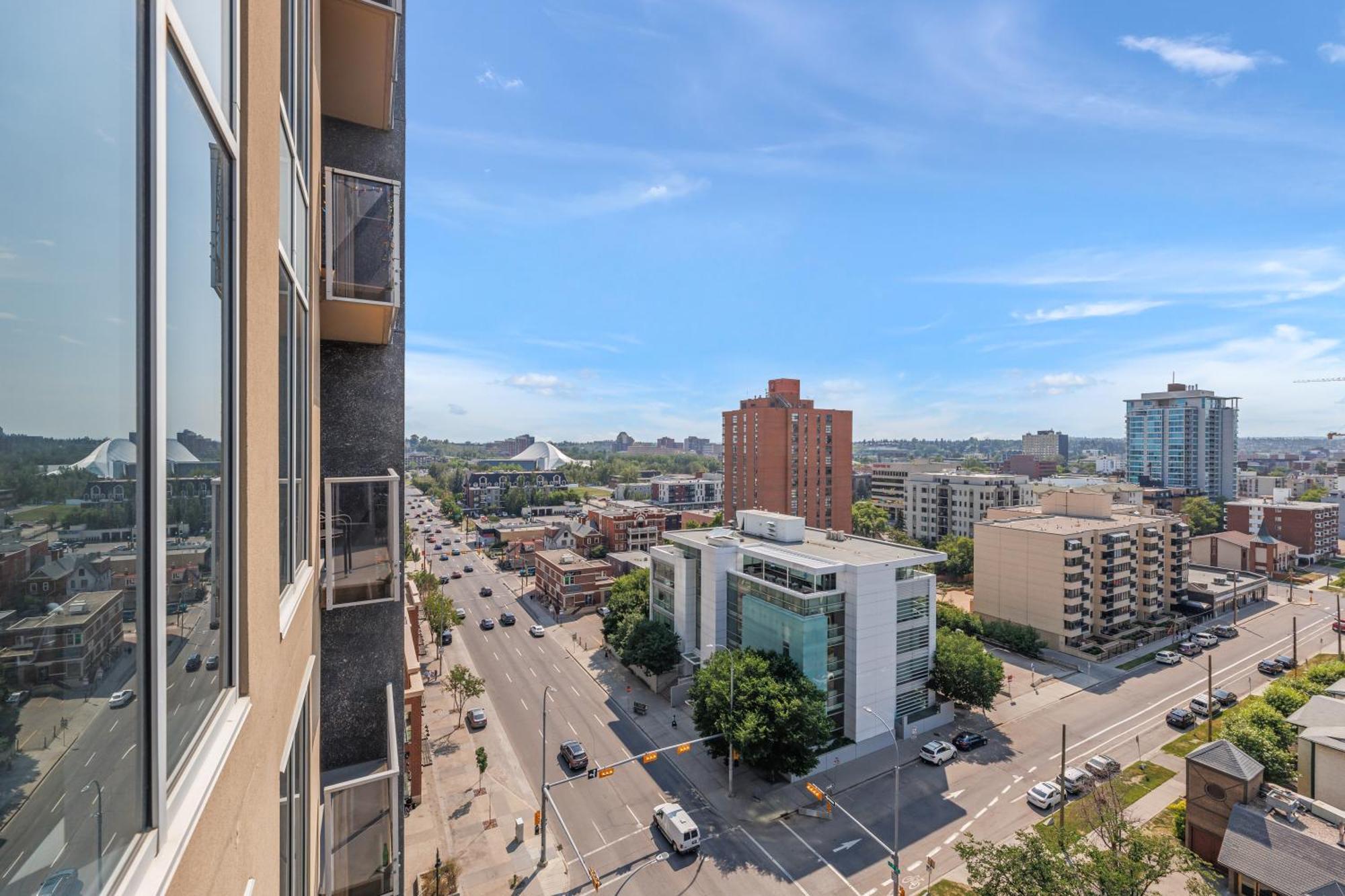 Heart Of Downtown Calgary Spacious Luxury Condo With Stunning Views And Premium Amenities Ngoại thất bức ảnh